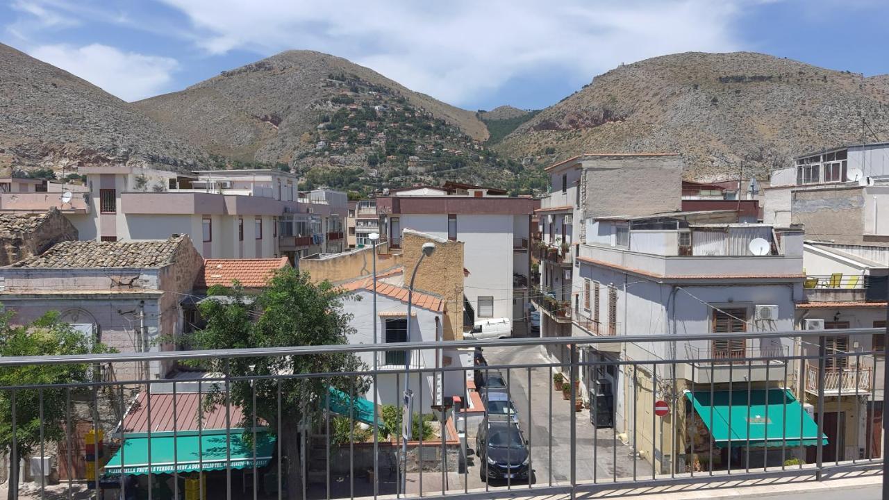 Villa Casa Vicino Mondello Palermo Exterior foto